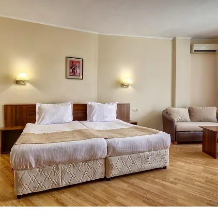 Continental Ξενοδοχείο 4*
