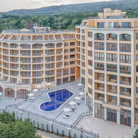 Continental 4*