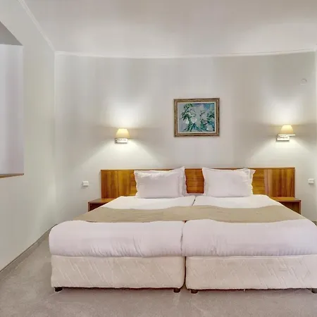 Continental Golden Sands