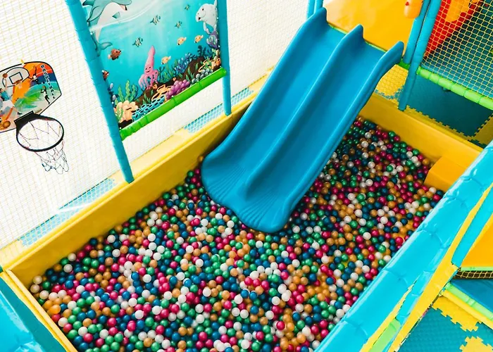 Continental Hotel 4*