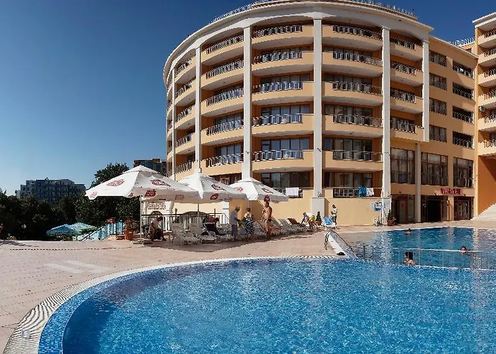 Continental Hotel 4*