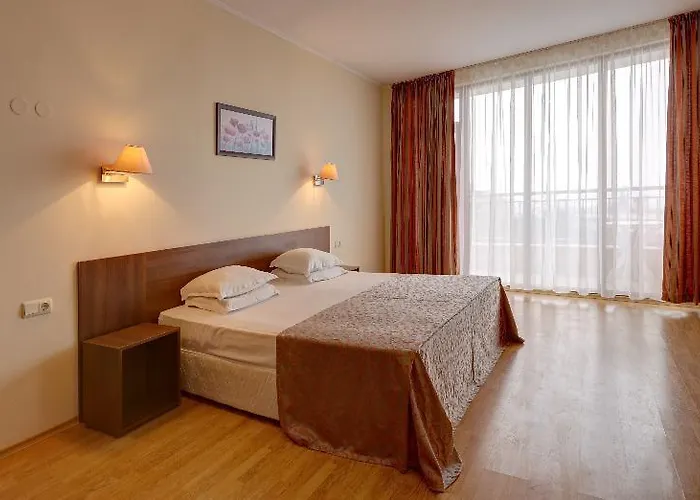 Continental 4* Złote Piaski