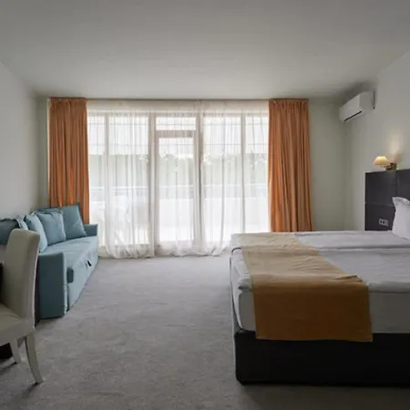 Continental 4*