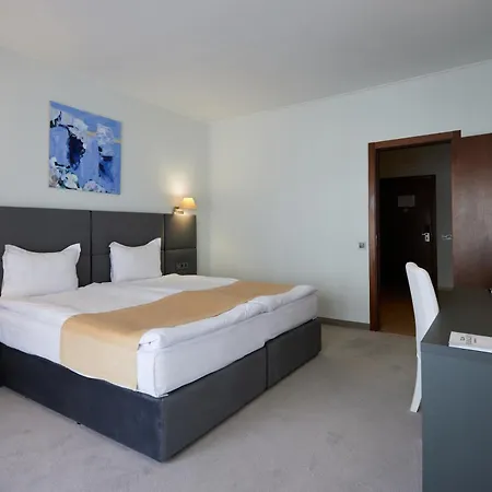 Continental Hotel 4*